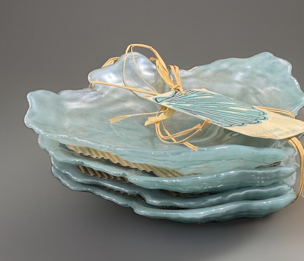 New Shell Shaped Plates Bowls Coastal Turquoise Blue Set Of Four Glass